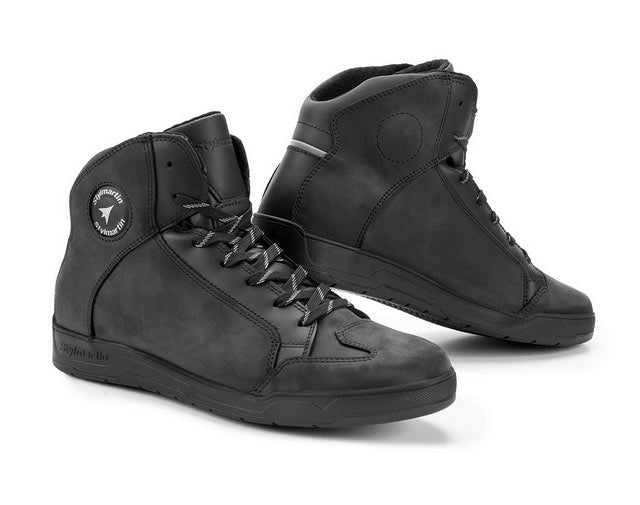 Matt-sneakers